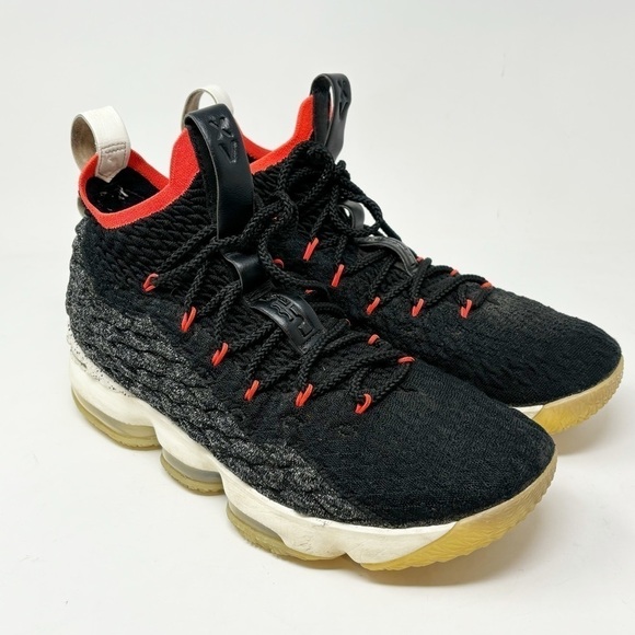 lebron 15s red and black